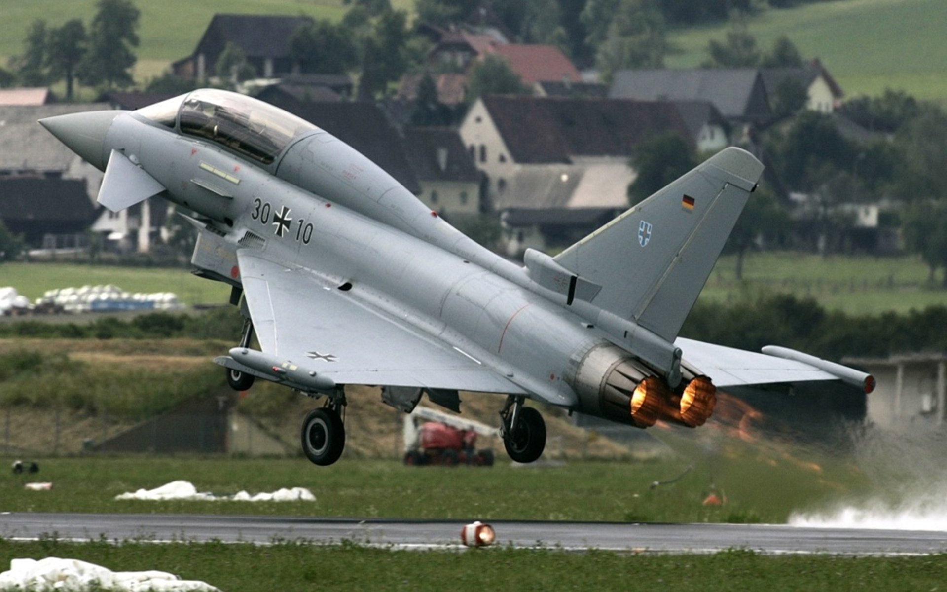 九游网页版官网-勇者之战引人入胜，球场铺陈新篇章！，勇者之战手游官网