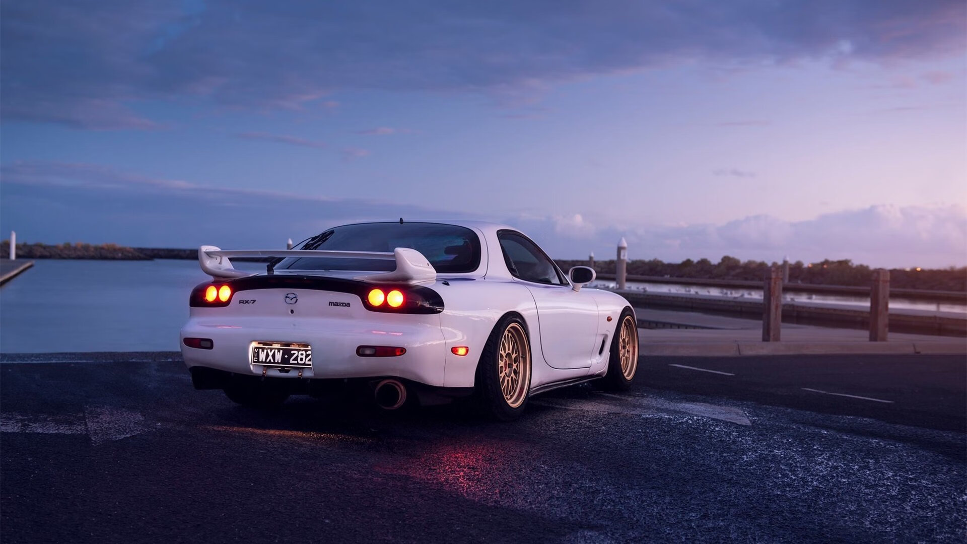 五大联赛长传转移战术对空间撕裂效果的对比分析